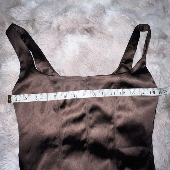 Ten by Babaton- Aritzia Mocha Curve Hugging Premiere Dress, 4 - Picture 10 of 14